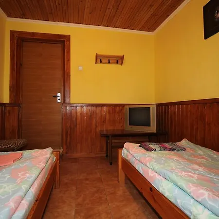 Guest house Usadba Alex 2*